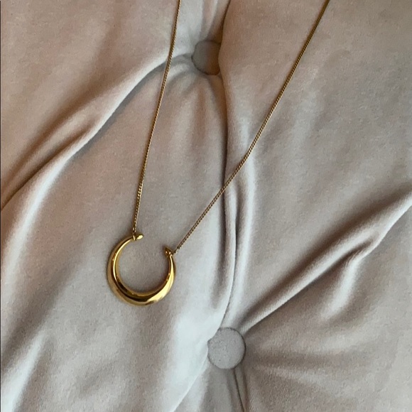 Stella & Dot Jewelry - Stella & Dot Gold like Crescent Necklace.